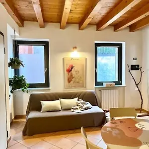 La Casa Di Nina - 1 , Valeggio sul Mincio Italia