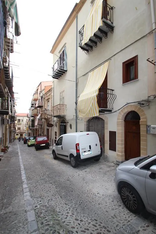 Apartament Vanni House 68 Cefalù Włochy